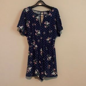 Navy blue flower romper XS